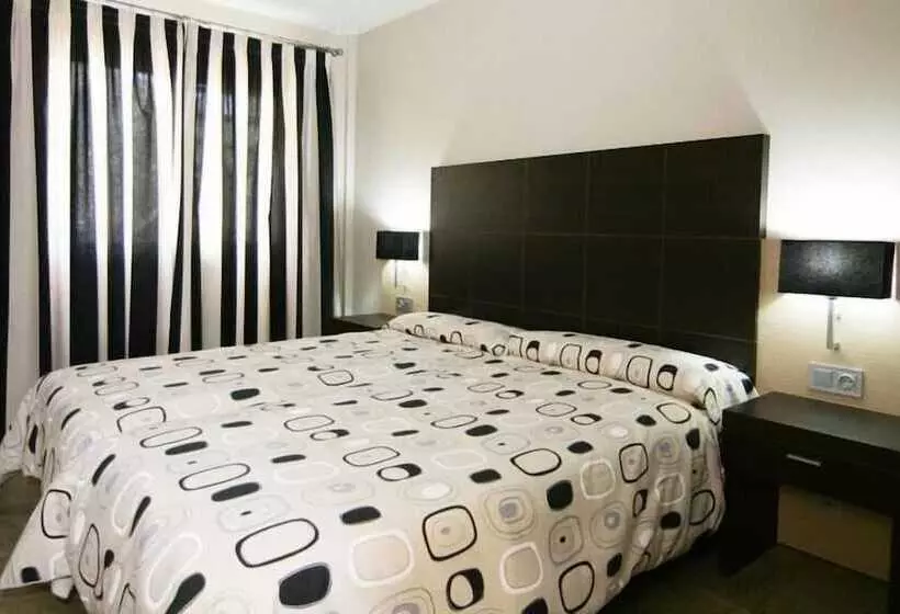 ホテル Albir Palace Apartments