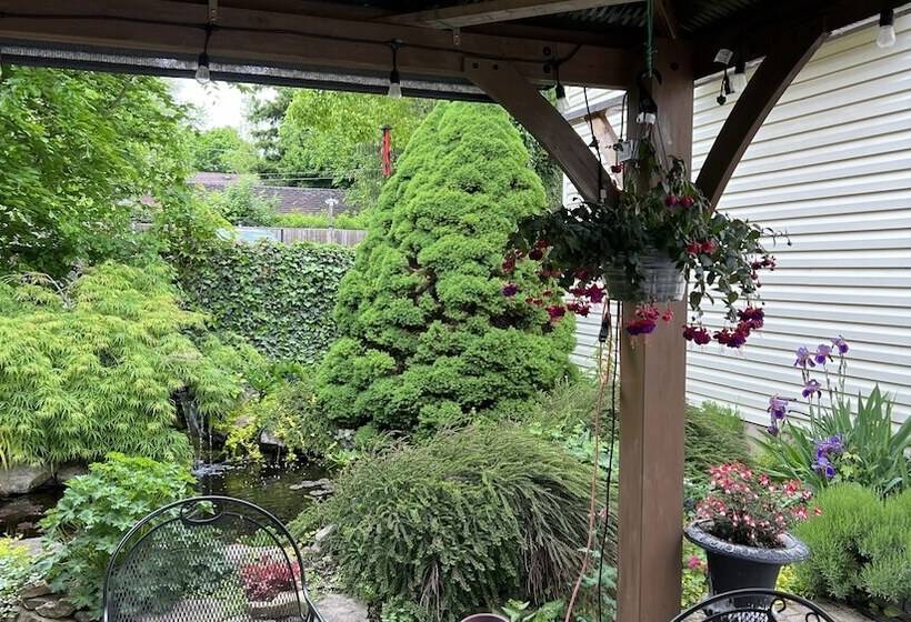 هتل Bedham Hall B&b