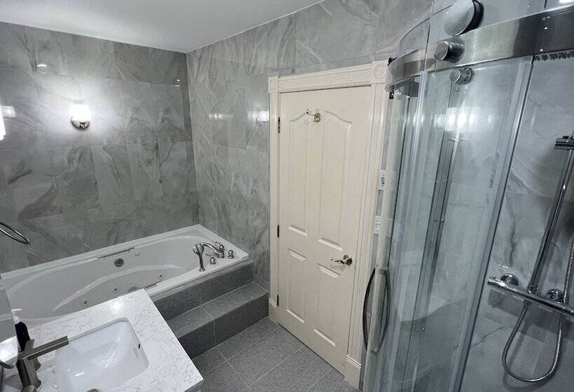 هتل Bedham Hall B&b