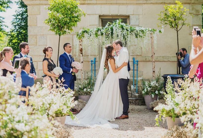 فندق Château De Saint Loup