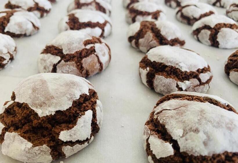 فندق Crystal S View Bed & Breakfast