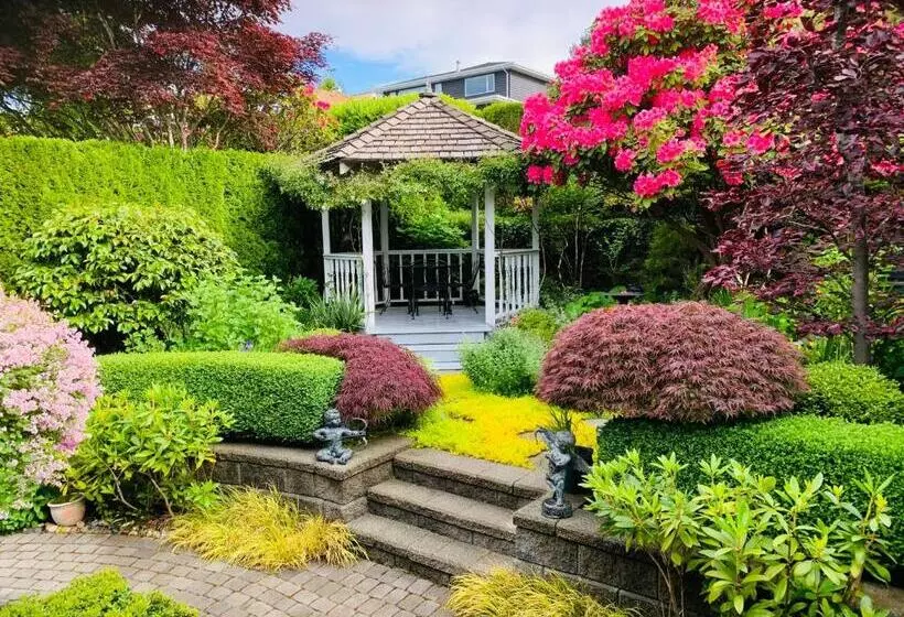 هتل Crystal S View Bed & Breakfast