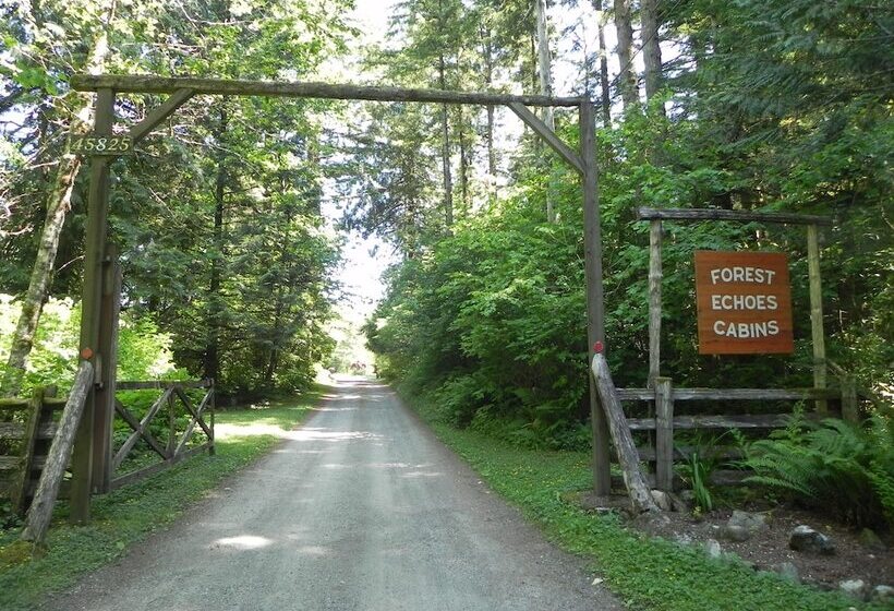 Hotelli Forest Echoes Cabins