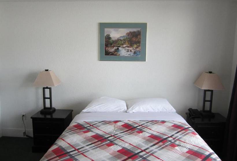 בית מלון כפרי Hideaway Inn