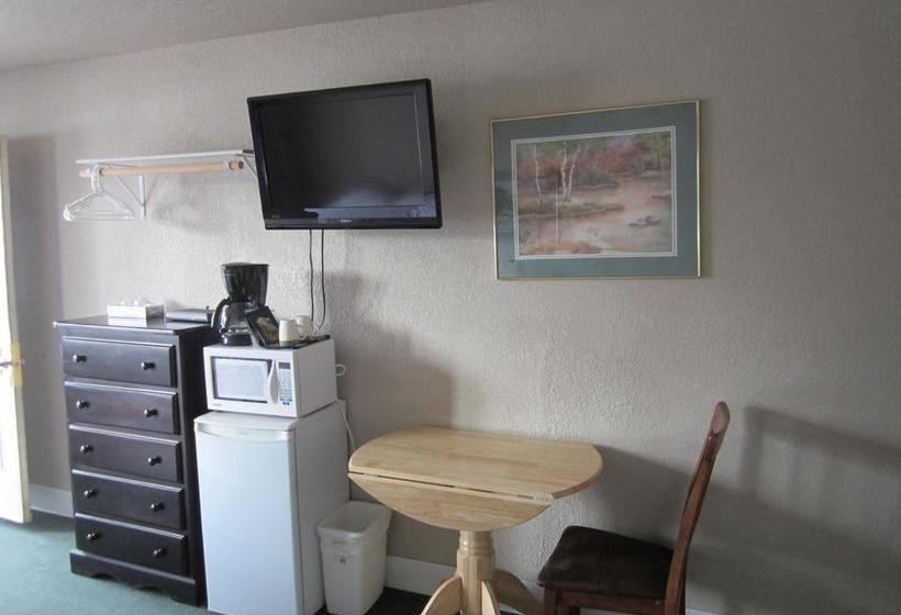 בית מלון כפרי Hideaway Inn