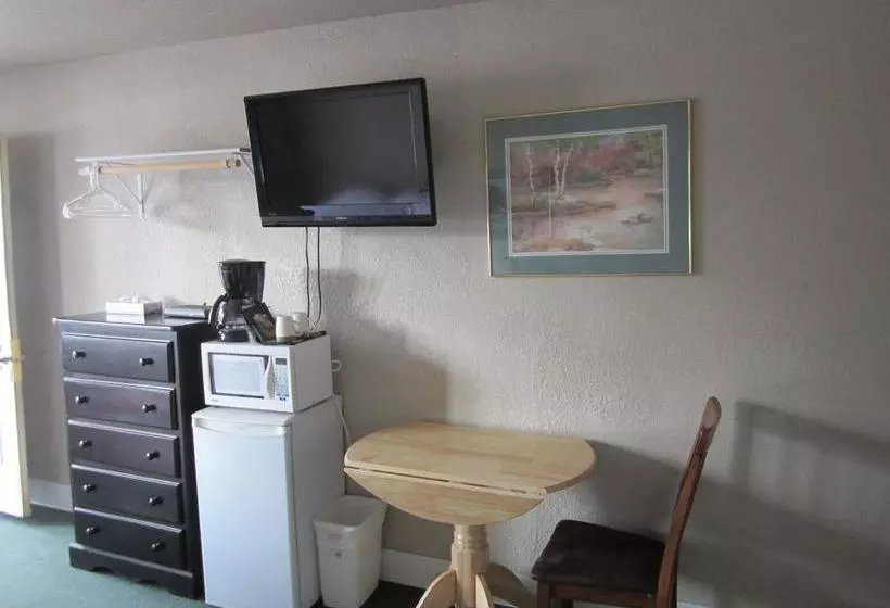 ホテル Hideaway Inn