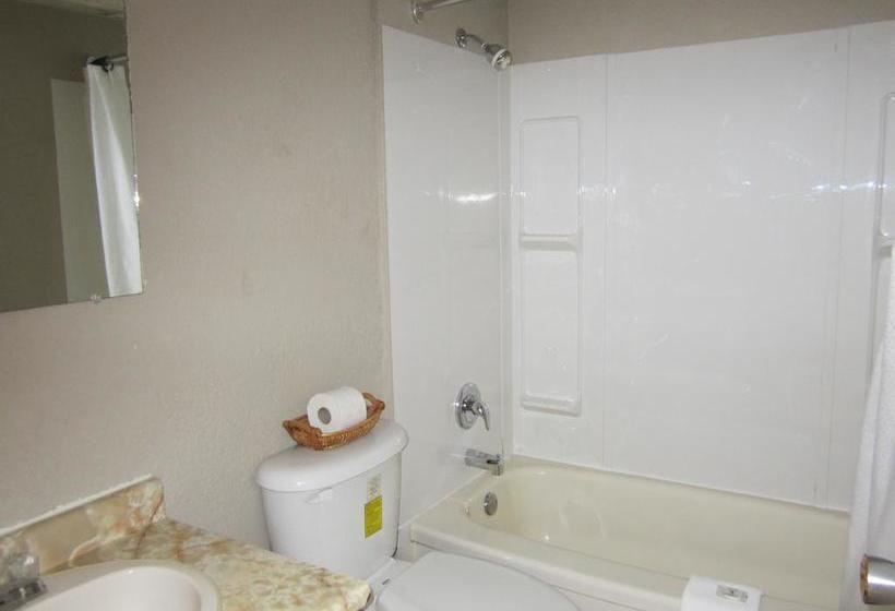 בית מלון כפרי Hideaway Inn