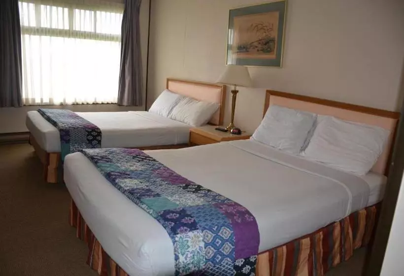 Hotelli Kc's Country Inn