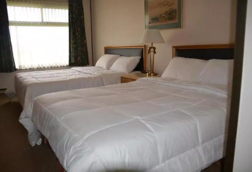Hotelli Kc's Country Inn