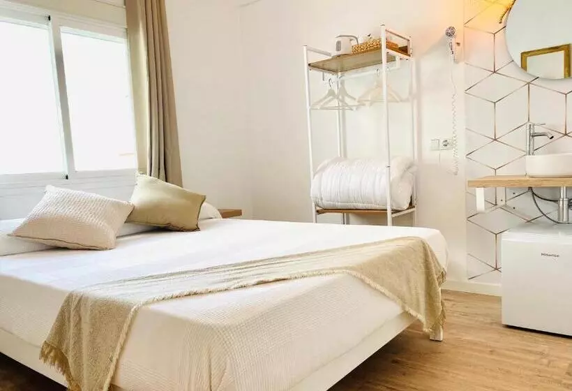 هتل La Bartola Guesthouse