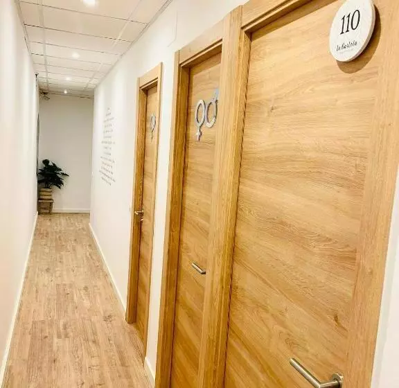 هتل La Bartola Guesthouse