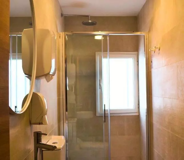 هتل La Bartola Guesthouse