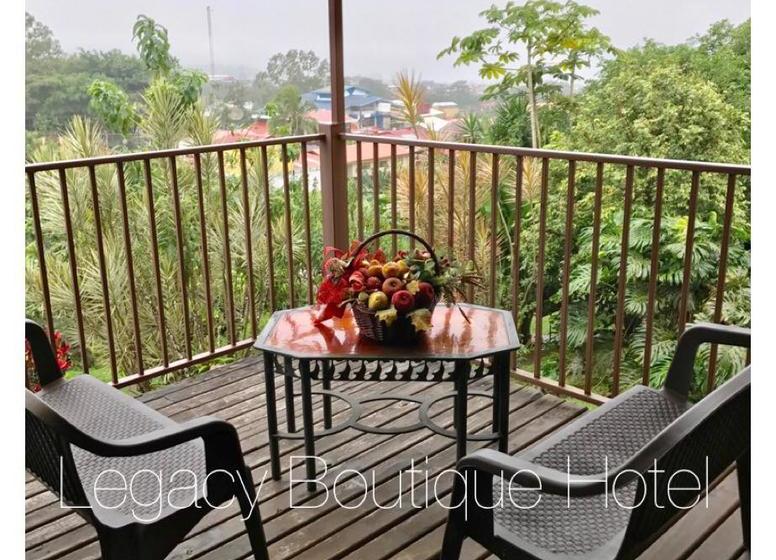هتل Legacy Boutique