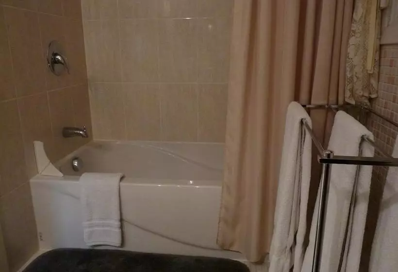Hotelli Les Diplomates B&b Executive Guest House