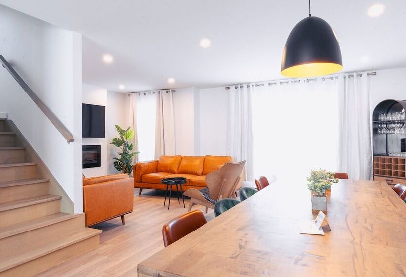 בית מלון כפרי Mont Blanc Hôtel & Condos