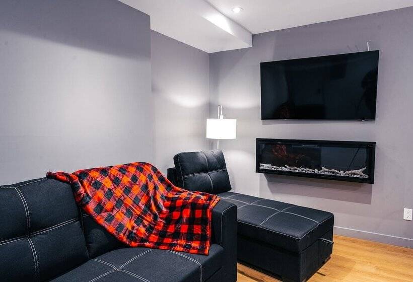 בית מלון כפרי Mont Blanc Hôtel & Condos