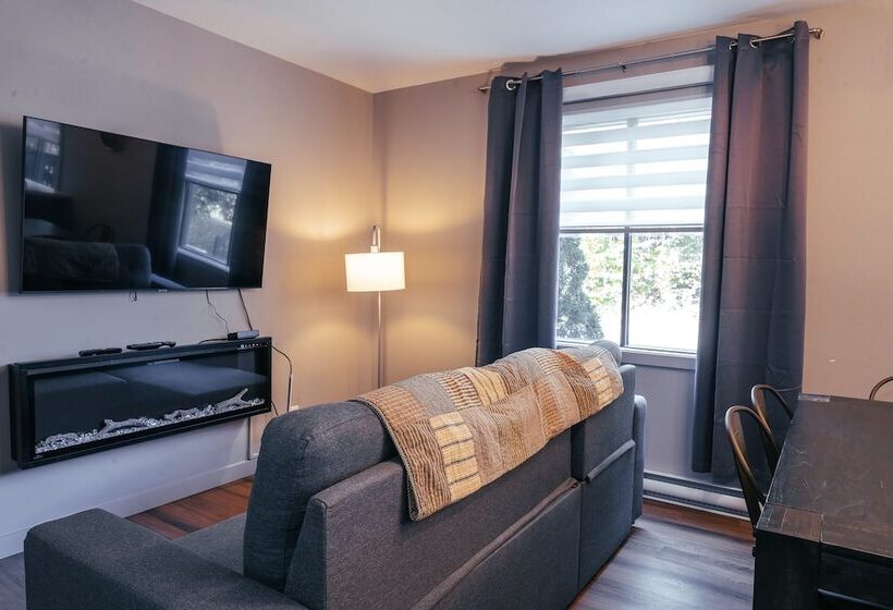 בית מלון כפרי Mont Blanc Hôtel & Condos