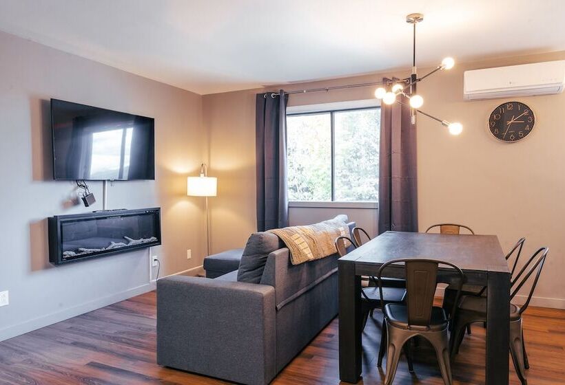 בית מלון כפרי Mont Blanc Hôtel & Condos