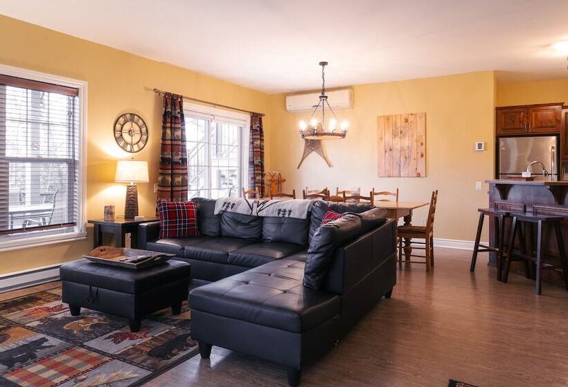 בית מלון כפרי Mont Blanc Hôtel & Condos