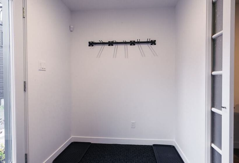 בית מלון כפרי Mont Blanc Hôtel & Condos