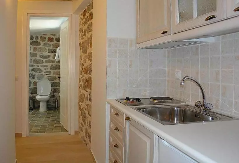 ホテル Portadelmare Deluxe Suites