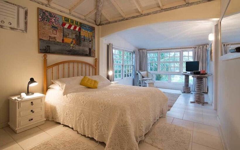 Otel Pousada Enseada Das Garças