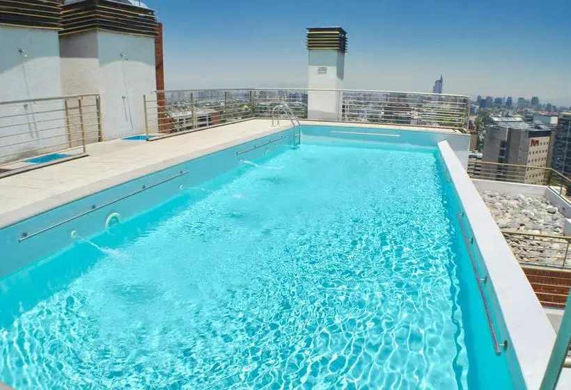 هتل Premium Capital Providencia