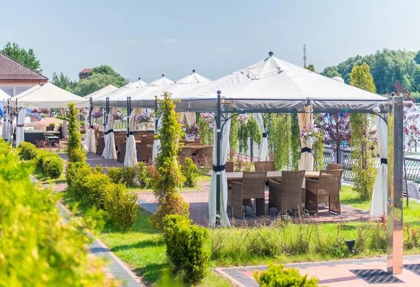 هتل Riverside
