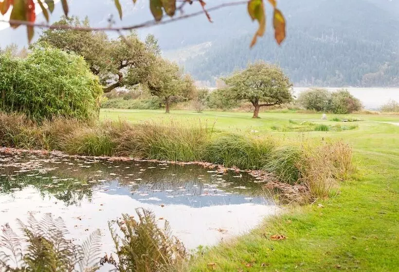 ホテル Rowena's Inn On The River