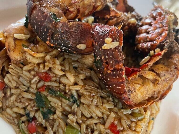 هتل Solaz Boutique