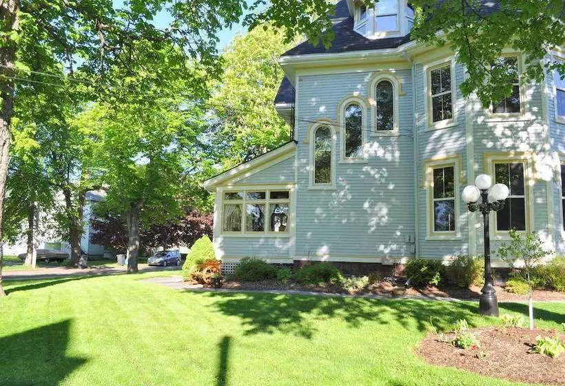 ホテル Summerside Inn Bed And Breakfast