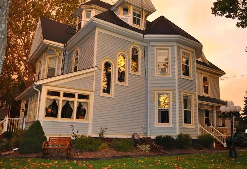 ホテル Summerside Inn Bed And Breakfast