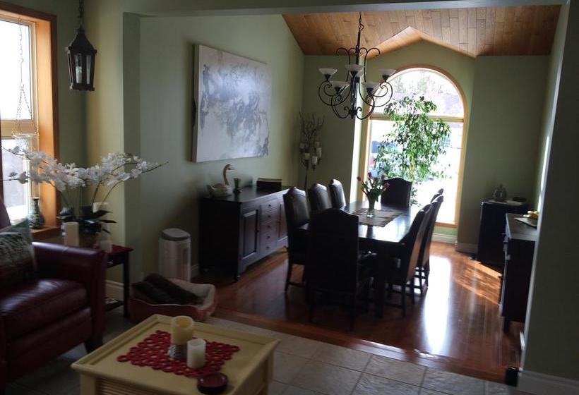 호텔 Vangorda Place Bed & Breakfast