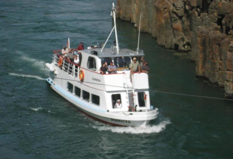 호텔 Vangorda Place Bed & Breakfast