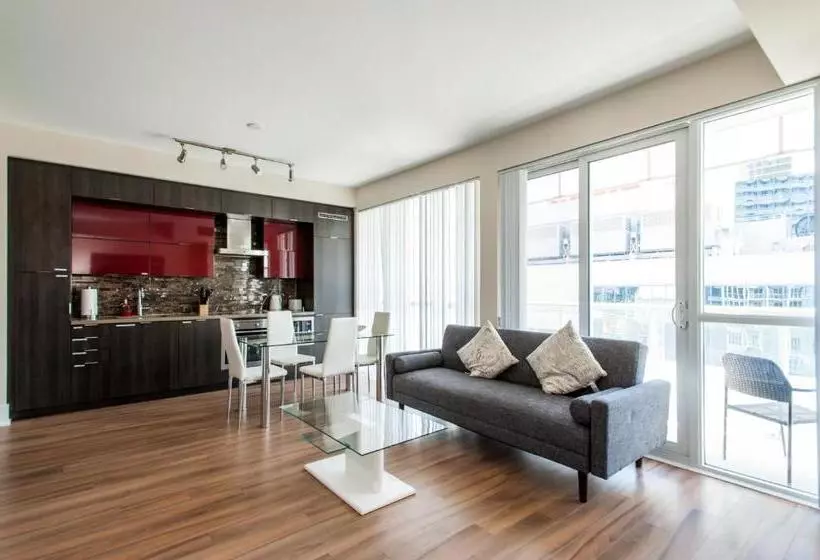 هتل Veeds Private Suites