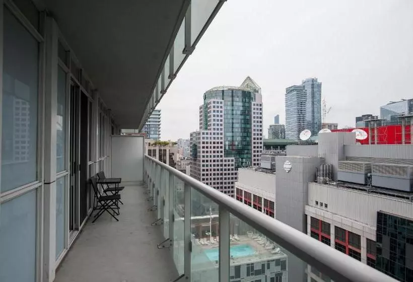 هتل Veeds Private Suites