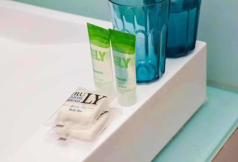 هتل Veeds Private Suites