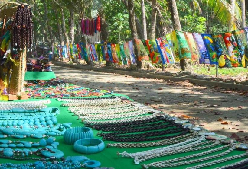 Hotelli Villas Rio Mar