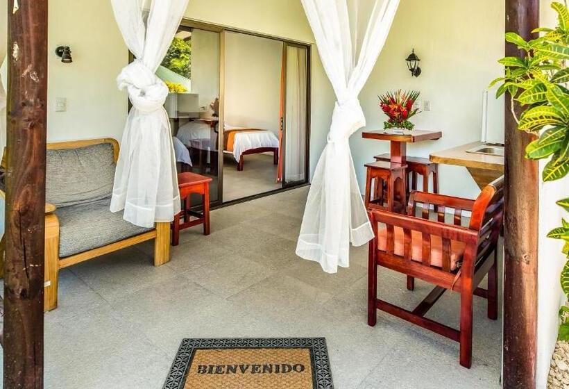 Hotelli Villas Rio Mar