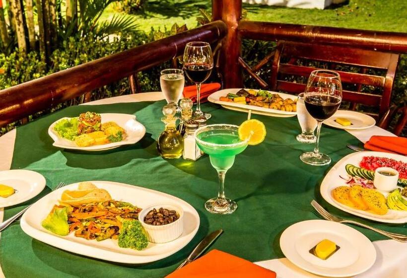 Hotelli Villas Rio Mar