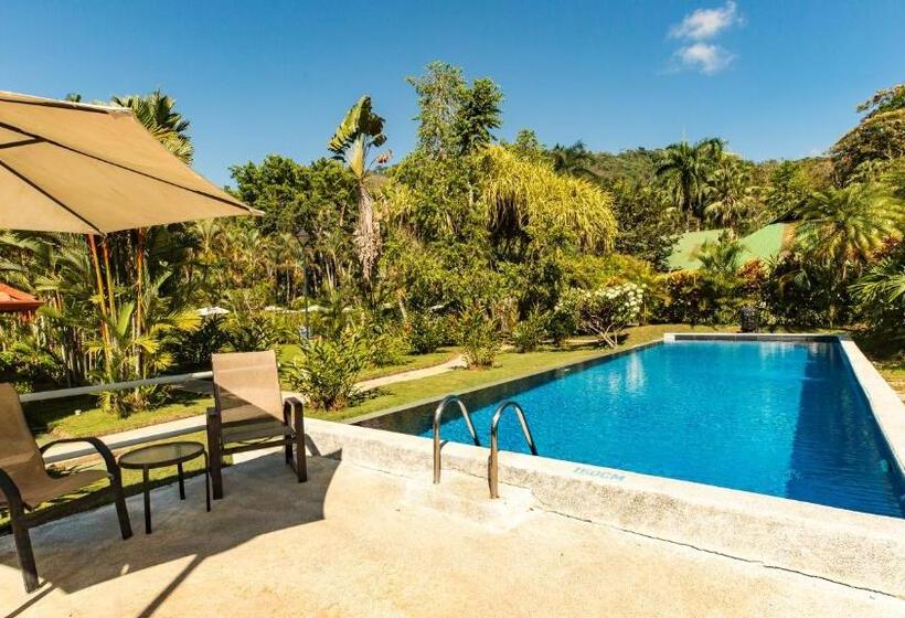 Hotelli Villas Rio Mar