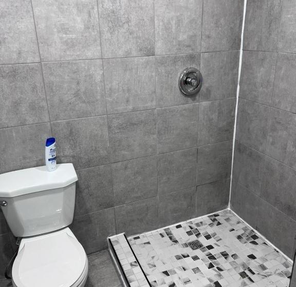 Sharodon Sands Motel