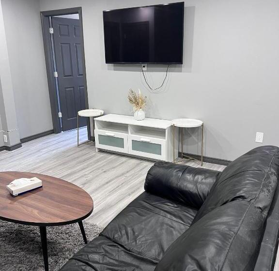 Sharodon Sands Motel