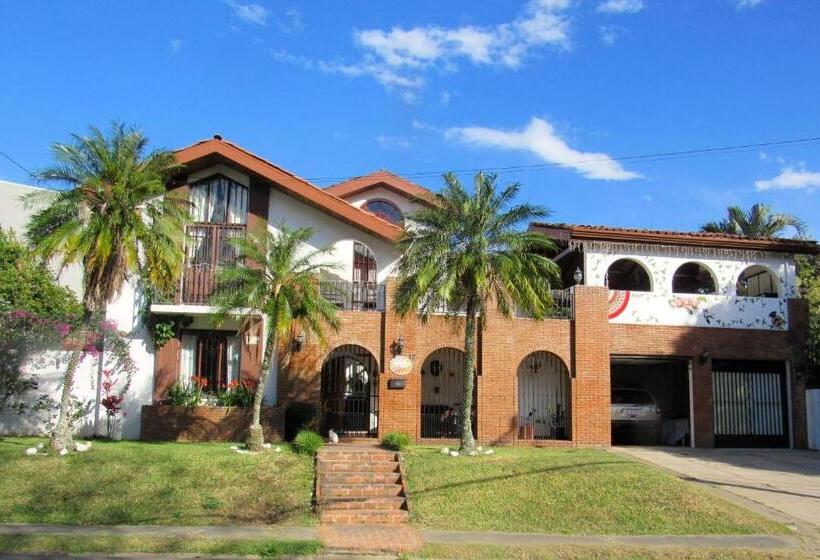 Cariari Bed & Breakfast