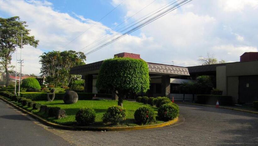 Cariari Bed & Breakfast