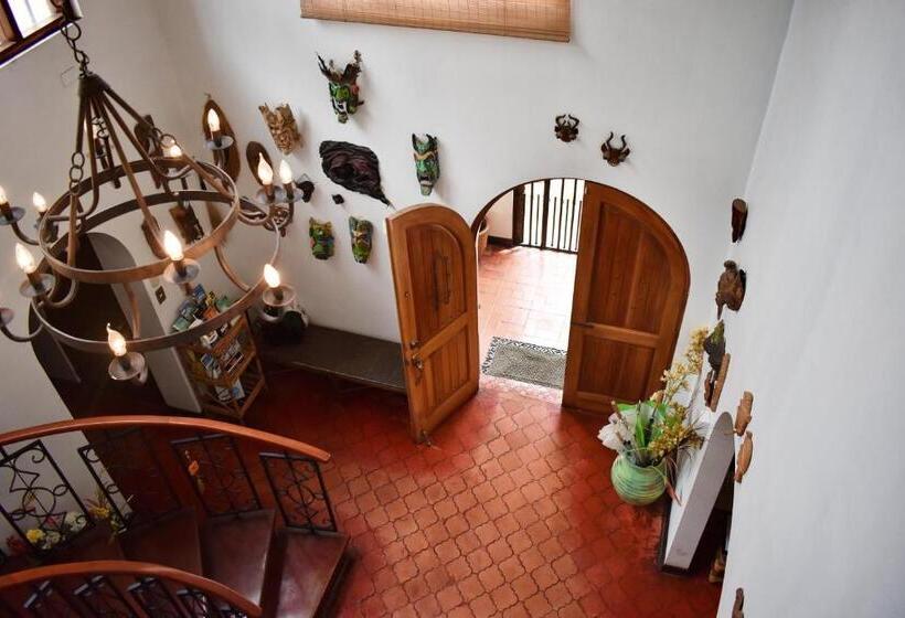 Cariari Bed & Breakfast