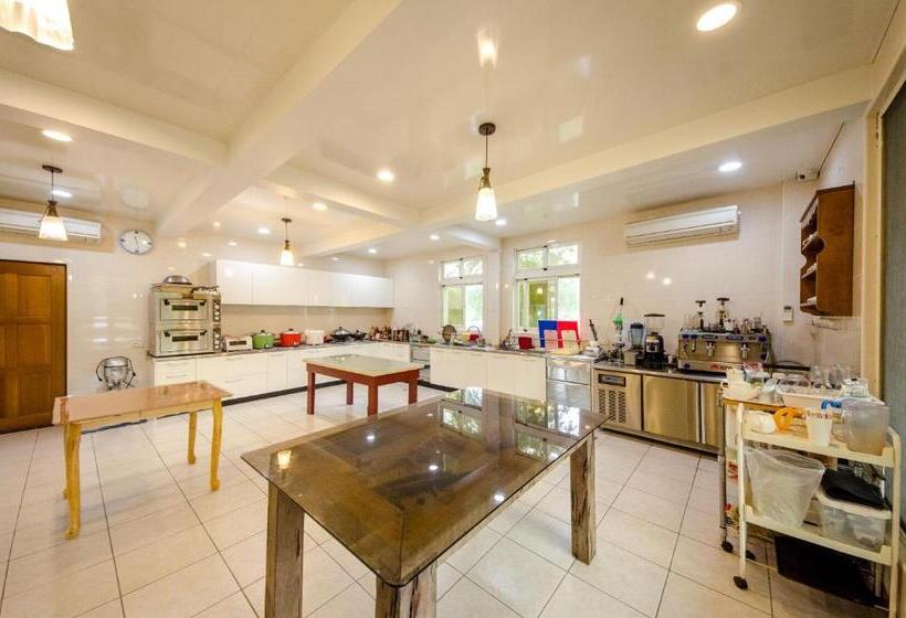 تختخواب و صبحانه 光腳丫宜蘭民宿