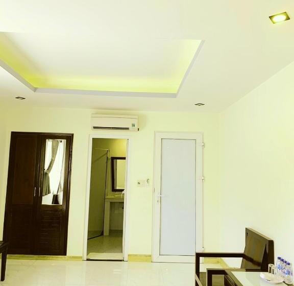 Ha Anh Hotel   Mui Ne