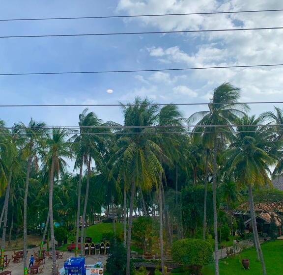 Ha Anh Hotel   Mui Ne