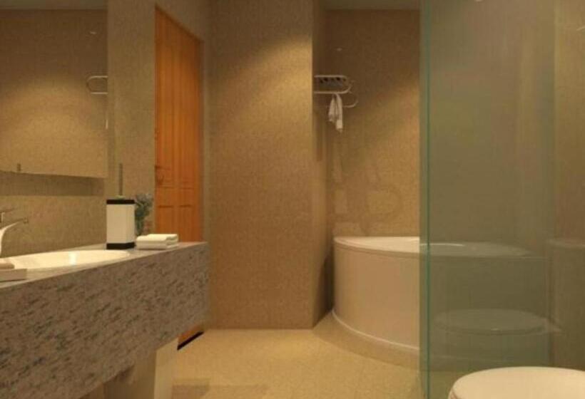 Hoa Binh Rach Gia Resort